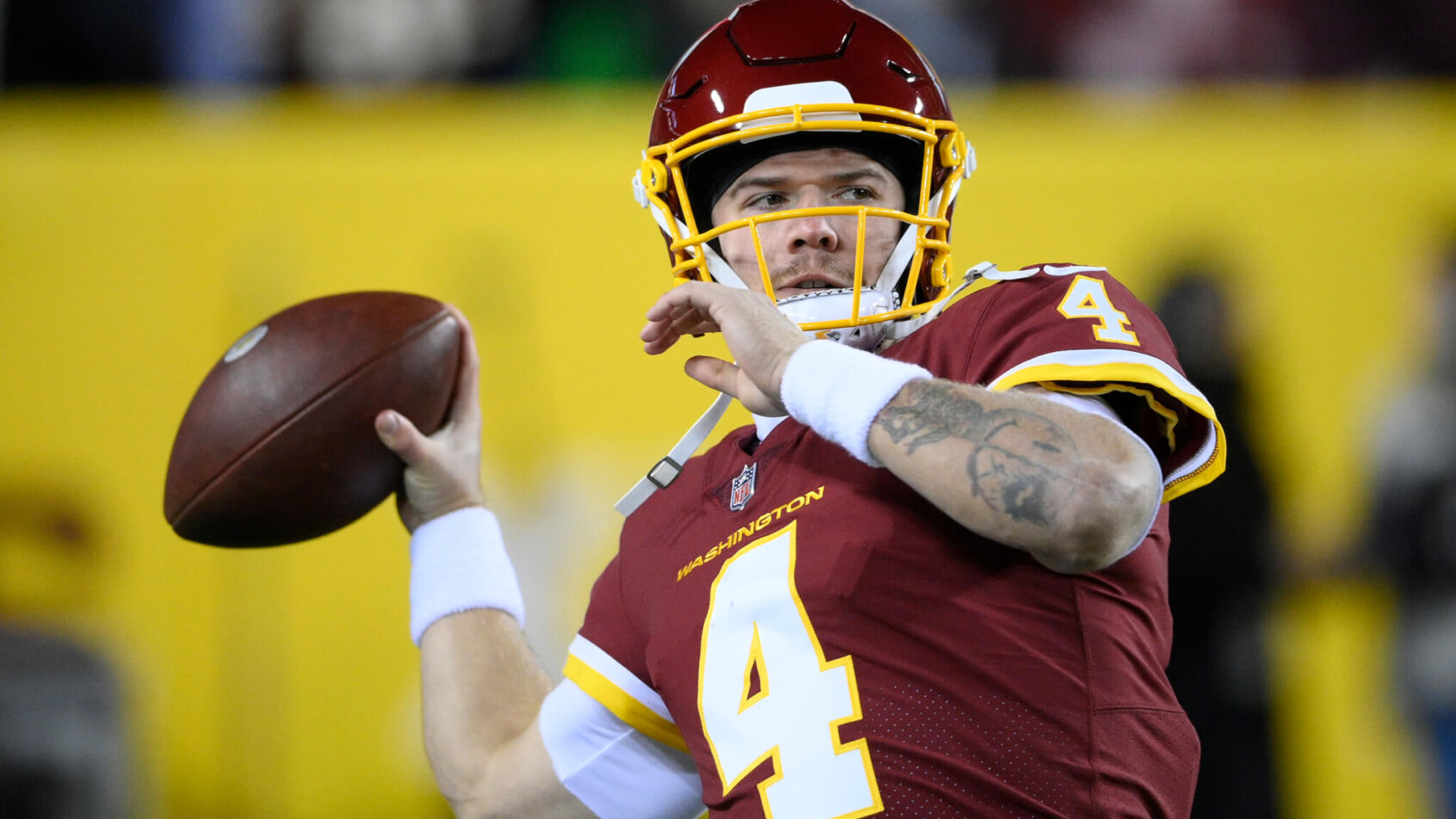 Taylor Heinicke throwing football