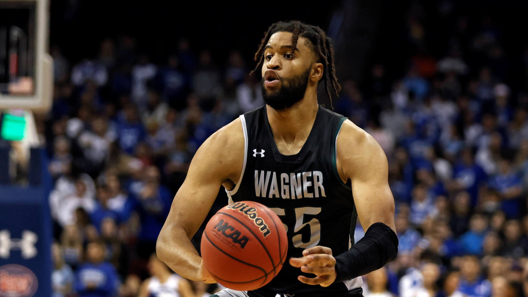 Wagner forward Jahbril Price-Noel making a pass
