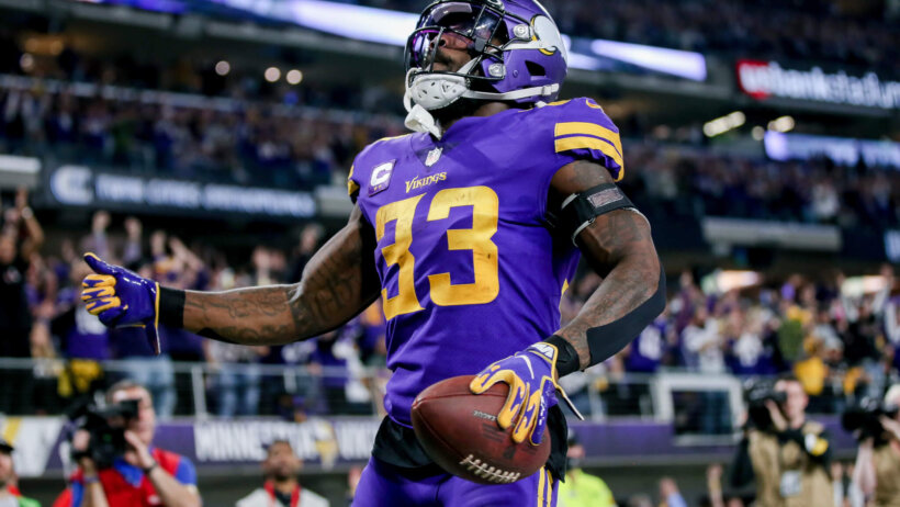 Dalvin Cook celebrates TD