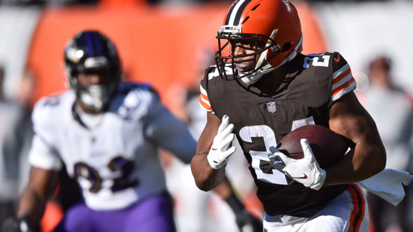 Nick Chubb running