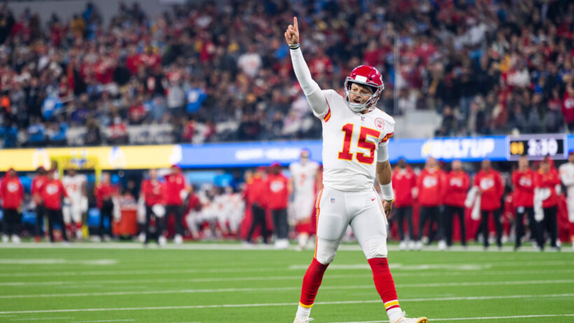 Patrick Mahomes celebrates, Kansas City Chiefs