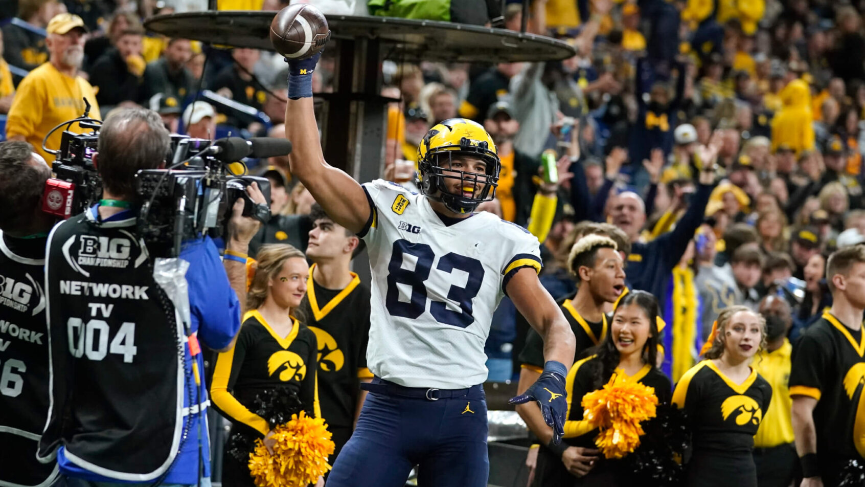 Erick All celebrates TD