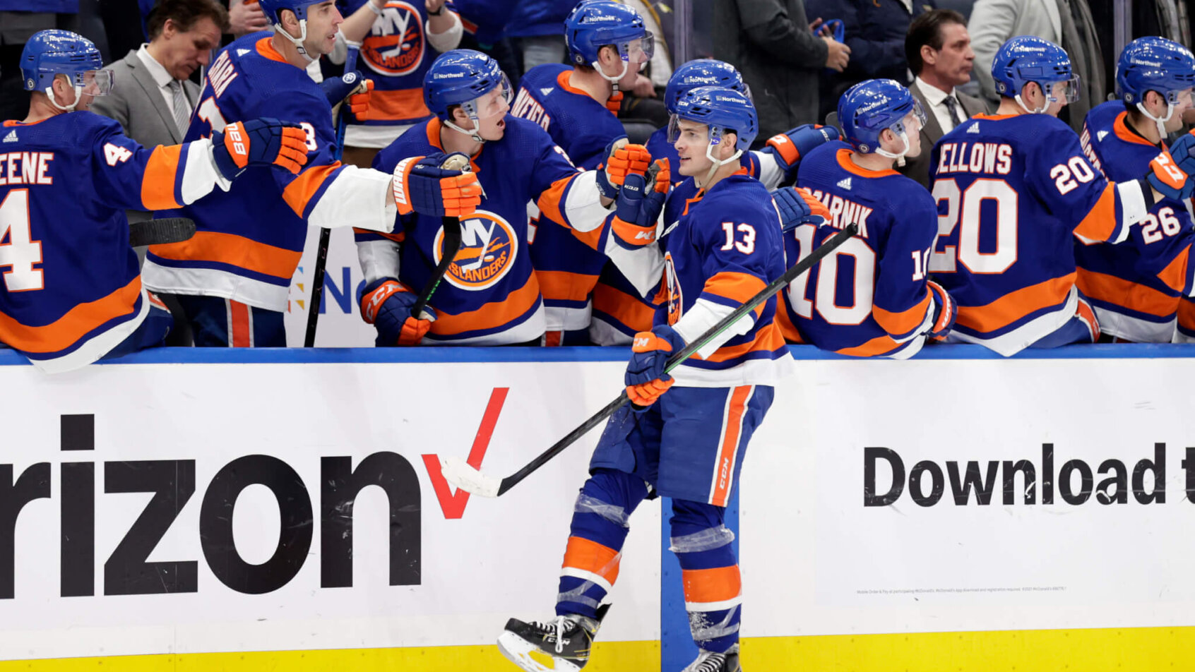 Flyers vs Islanders Monday NHL odds