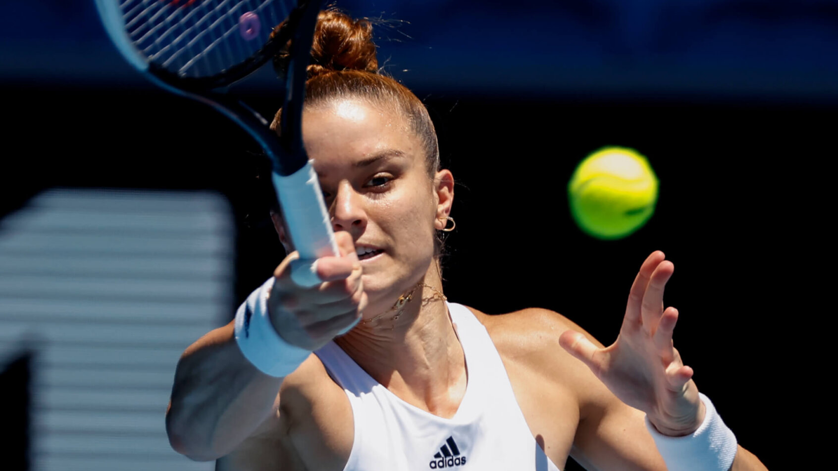 Maria Sakkari hitting a forehand