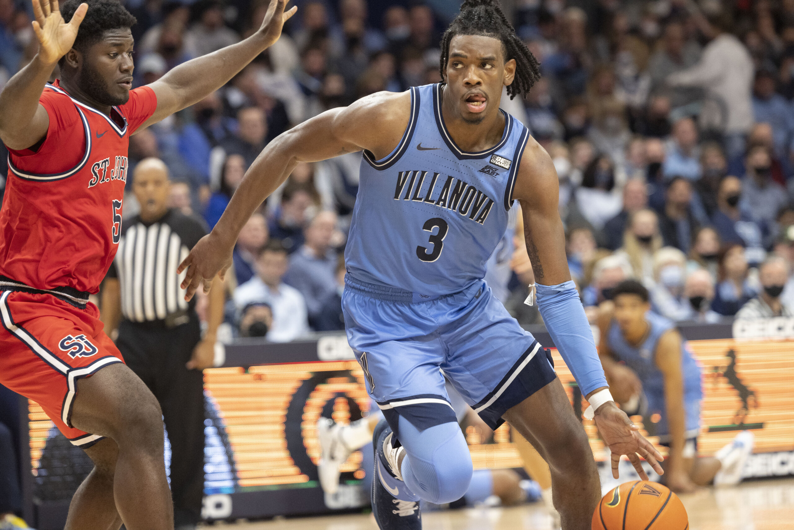 Brandon Slater drives to the hoop