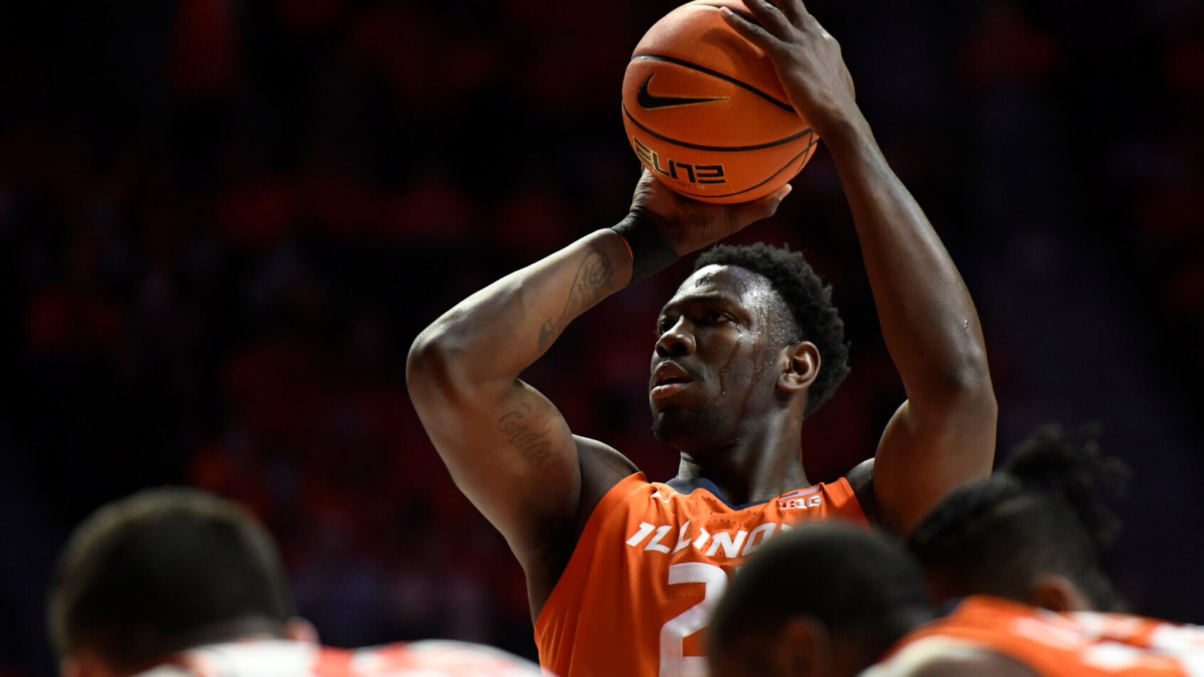 Kofi Cockburn shooting free throw