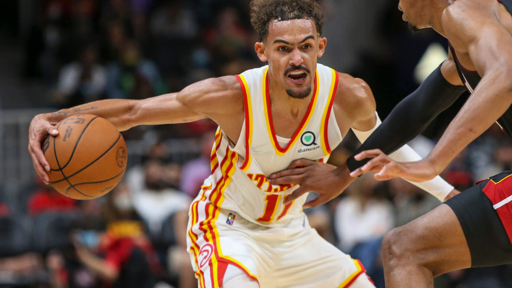 Trae Young dribbling vs defender