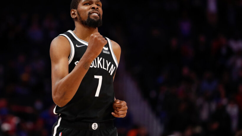 Kevin Durant fist pump