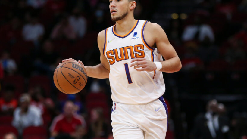 Devin Booker dribbling