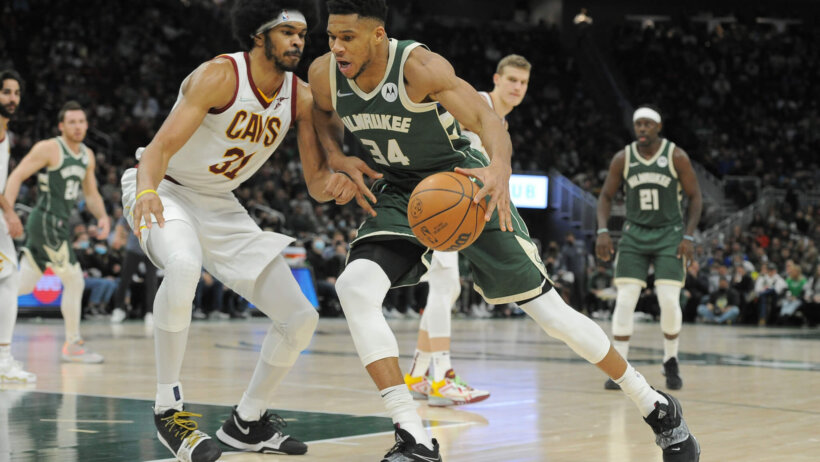Giannis Antetokounmpo drives, Milwaukee Bucks