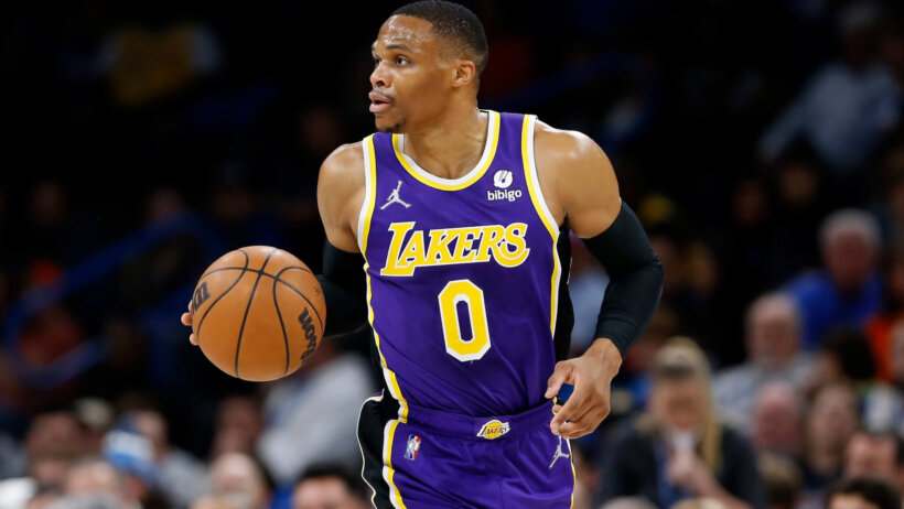 Russell Westbrook dribbling