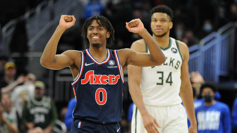 Maxey celebrates on court