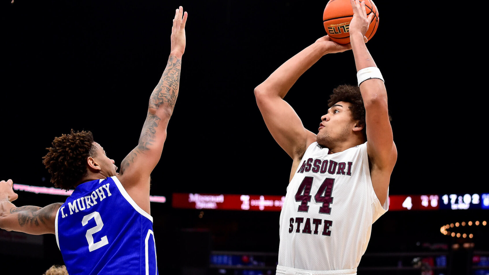 Missouri state basketball player shooting