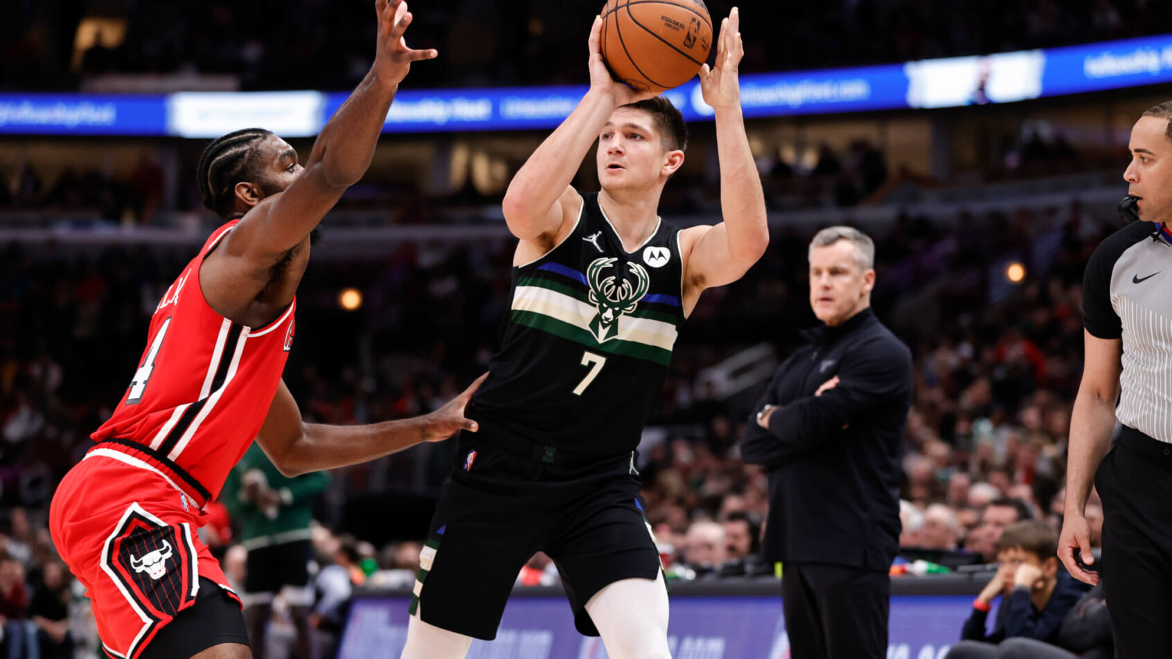 Grayson Allen vs Chicago Bulls, Milwaukee Bucks