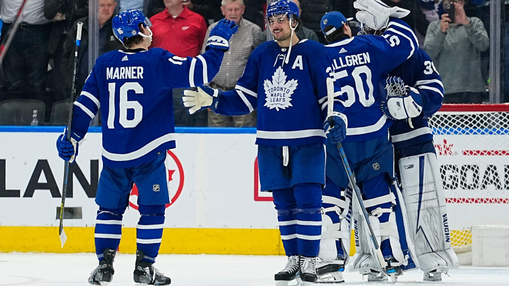 Maple Leafs celebrate win