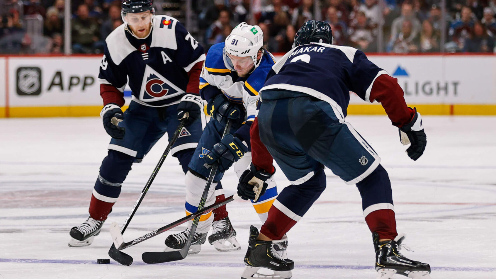 Avalanche vs Blues odds