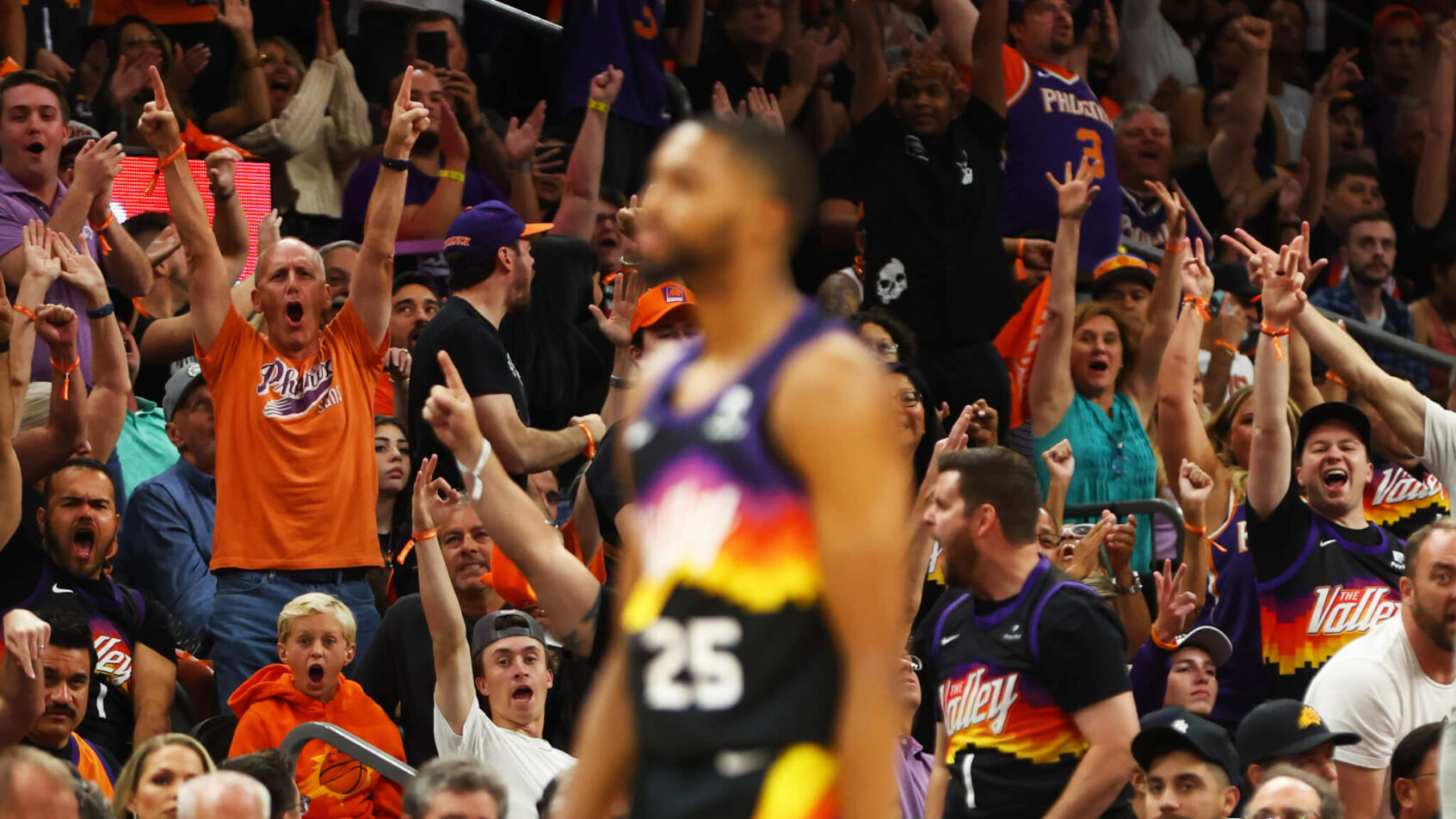 Phoenix Suns fans celebrate, 2022 NBA Playoffs