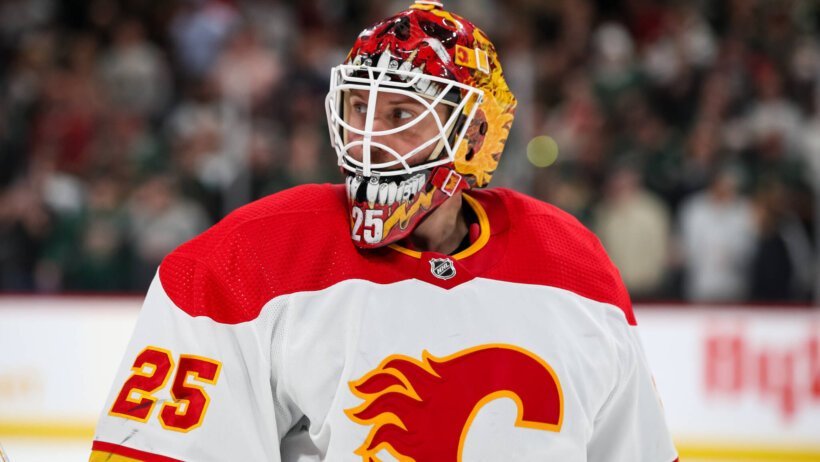 Calgary Flames goaltender Jacob Markstrom on the ice