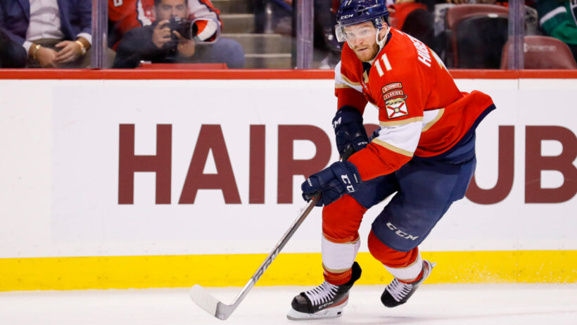 Florida Panthers left wing Jonathan Huberdeau skating up the ice with the puck