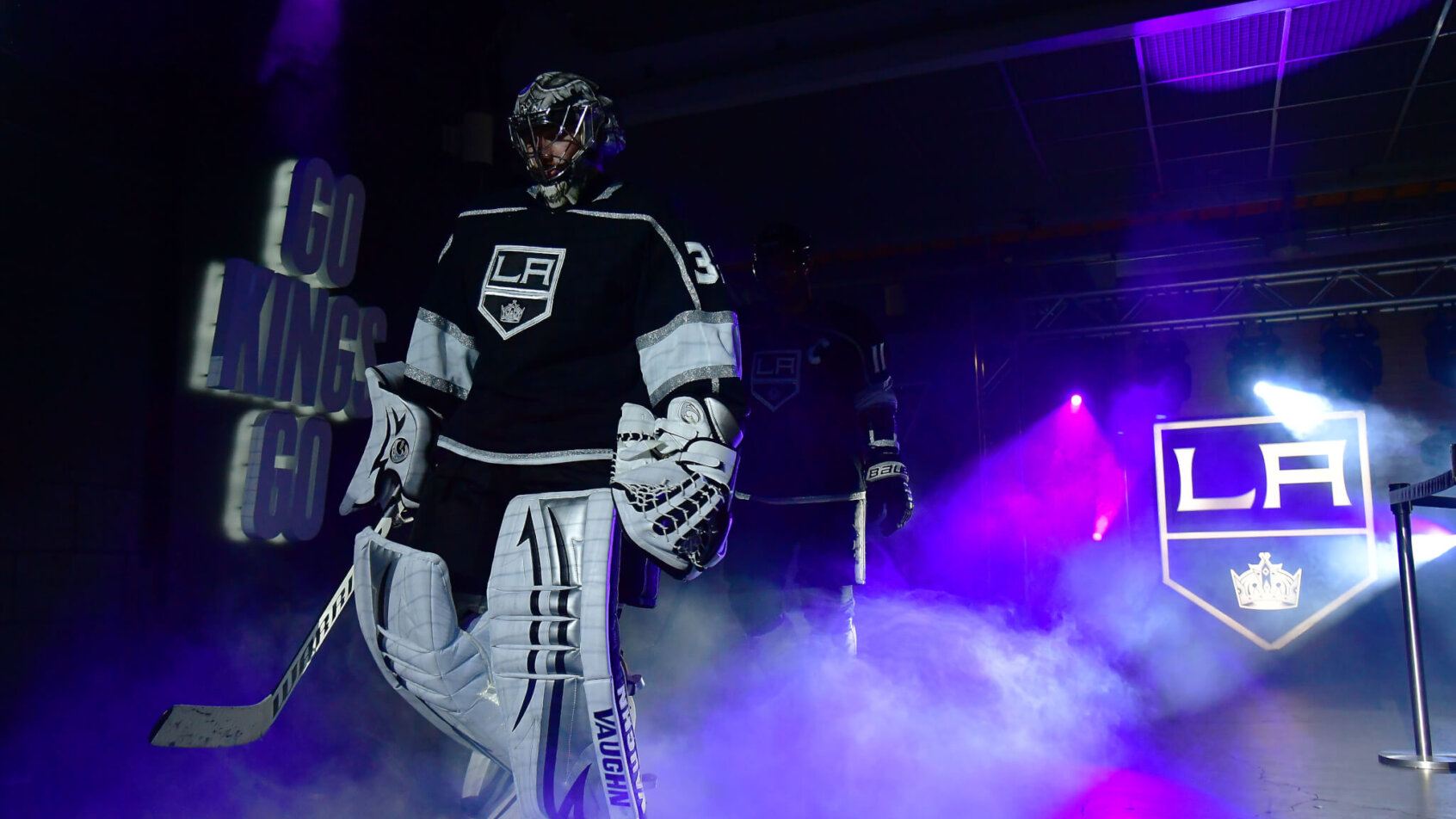 Jonathan Quick entrance onto home ice