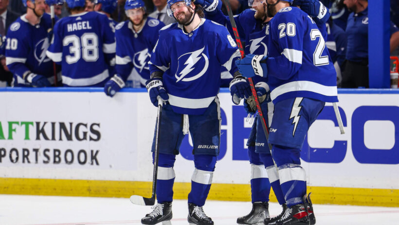 Tampa Bay Lightning players celebrating a goal