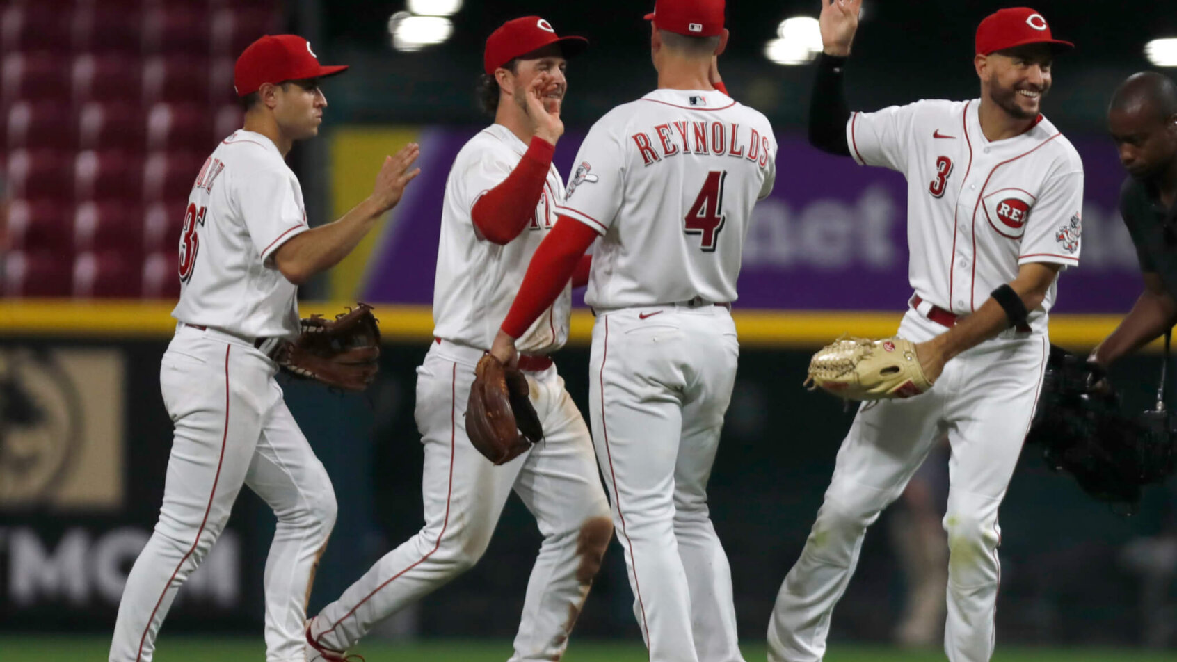 Diamondbacks vs Reds Odds
