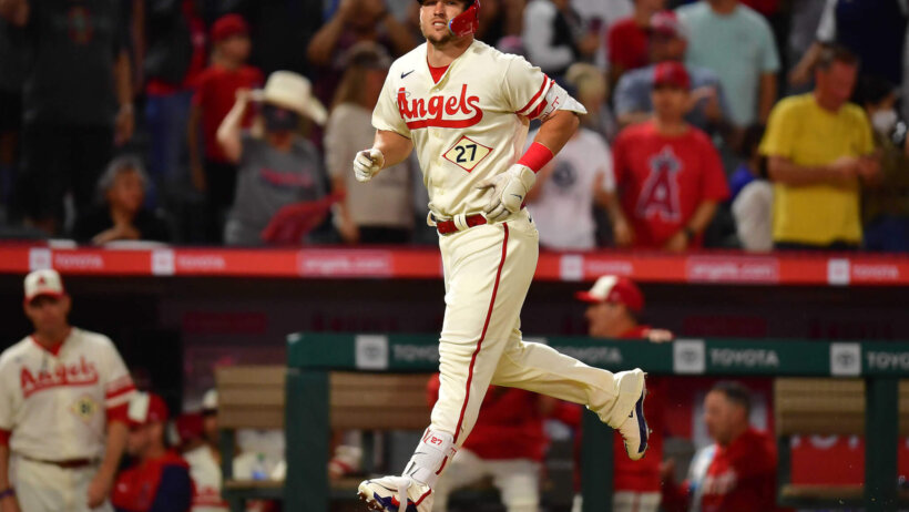Mike Trout home run trot