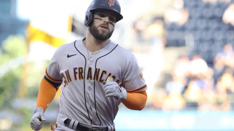 Luis Gonzalez homers, San Francisco Giants