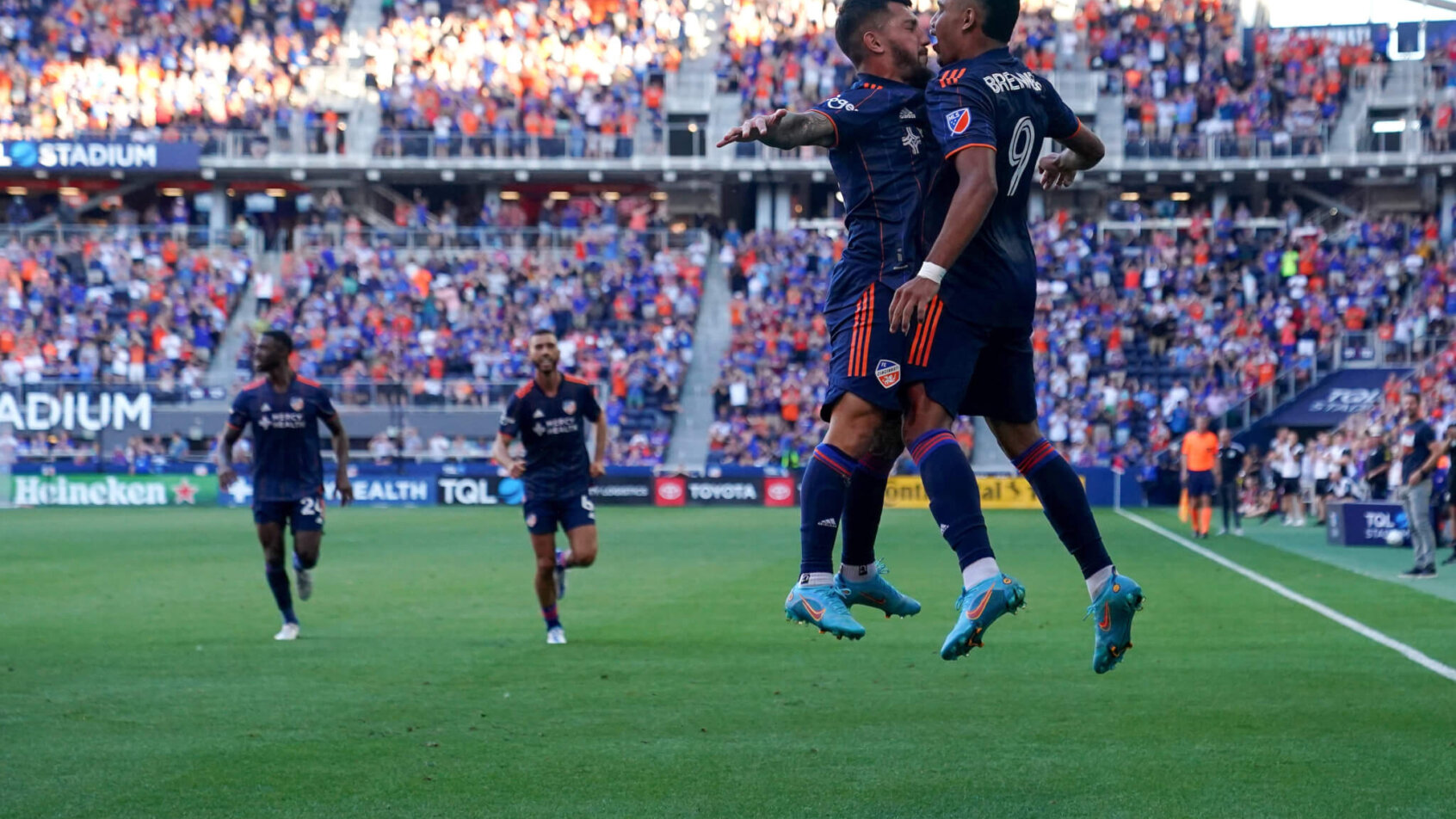 MLS Week 18