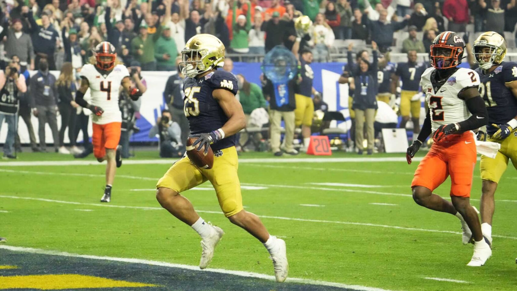 College Football Week 1 betting trends