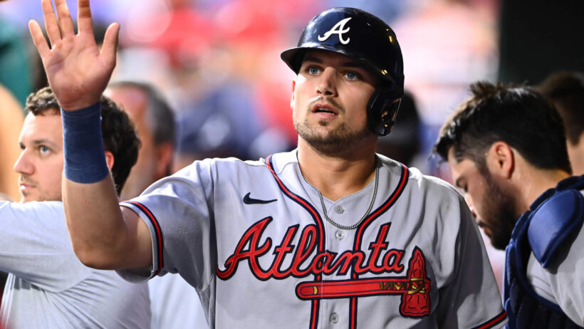 Austin Riley dugout high-fives