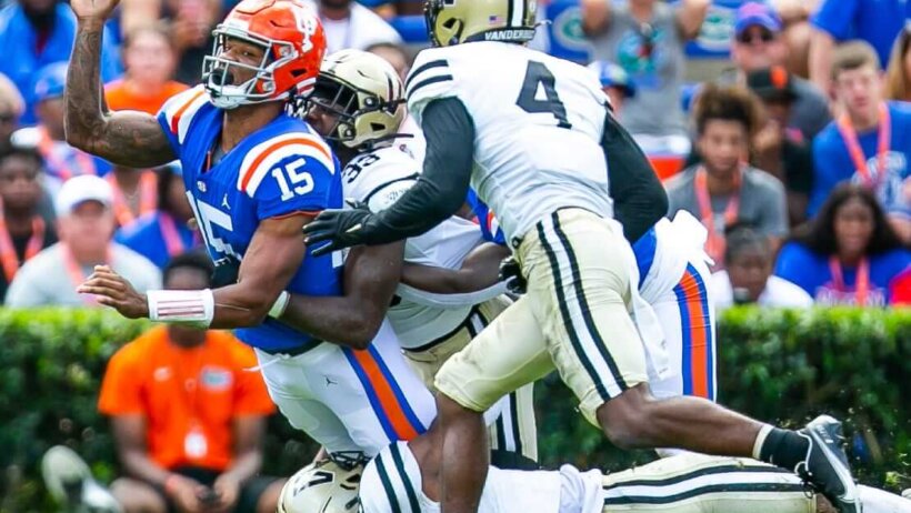 College football Week 0 betting trends