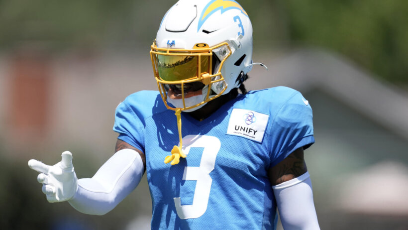 LA Chargers DB Derwin James