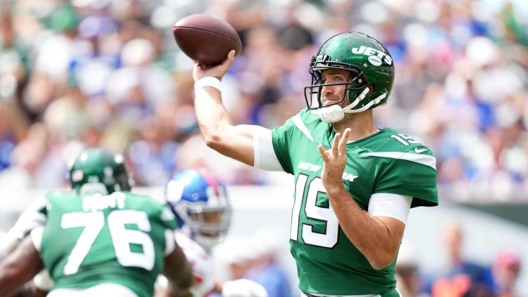 Joe Flacco throws a pass versus the Giants