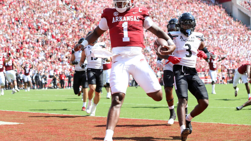Arkansas Razorbacks quarterback KJ Jefferson rushes for a touchdown