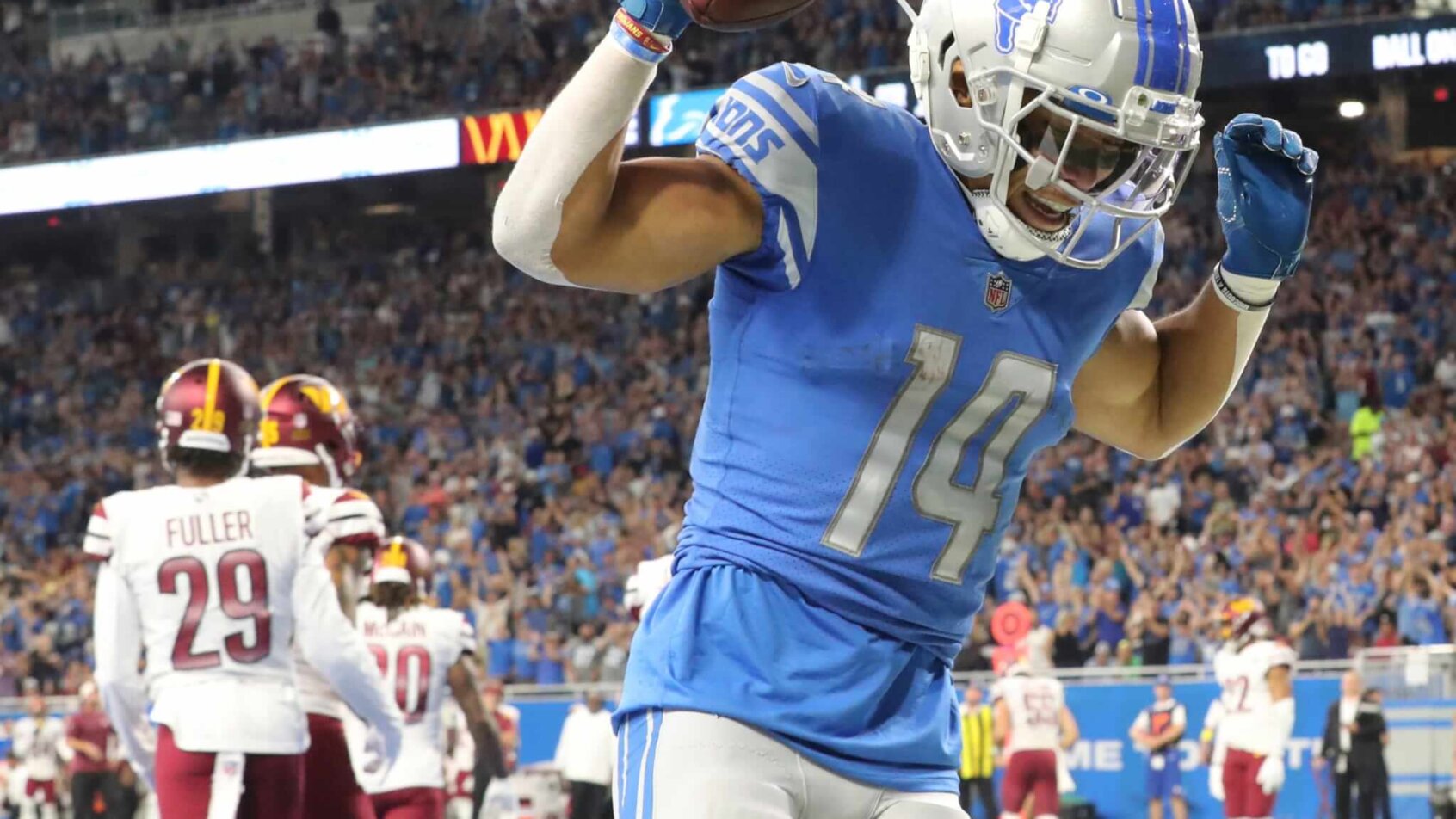 Amon-Ra St. Brown TD celebration