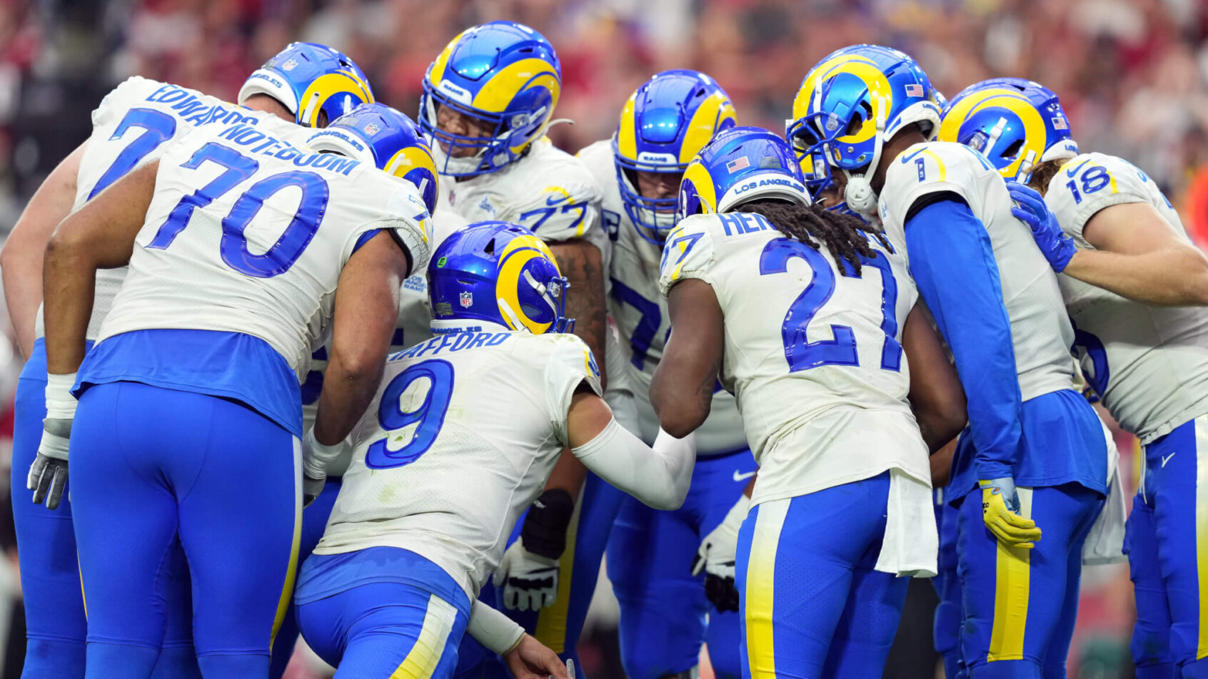Matthew Stafford in Rams huddle
