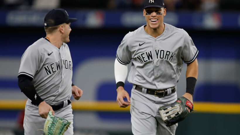 Yankees players celebrate.