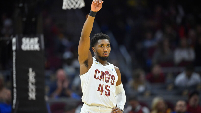 Cavaliers guard Donovan Mitchell
