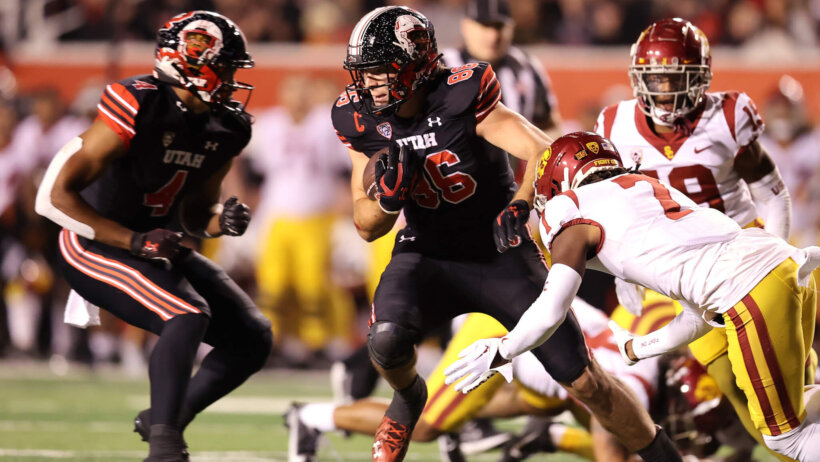 Dalton Kincaid yards after the catch