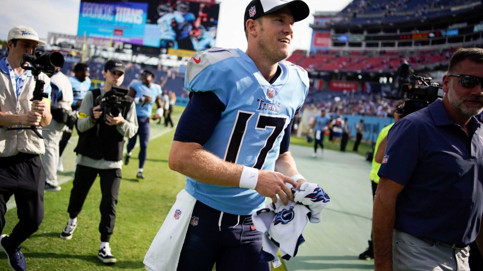 Tennessee Titans vs Kansas City Chiefs Inactive and Injury Reports