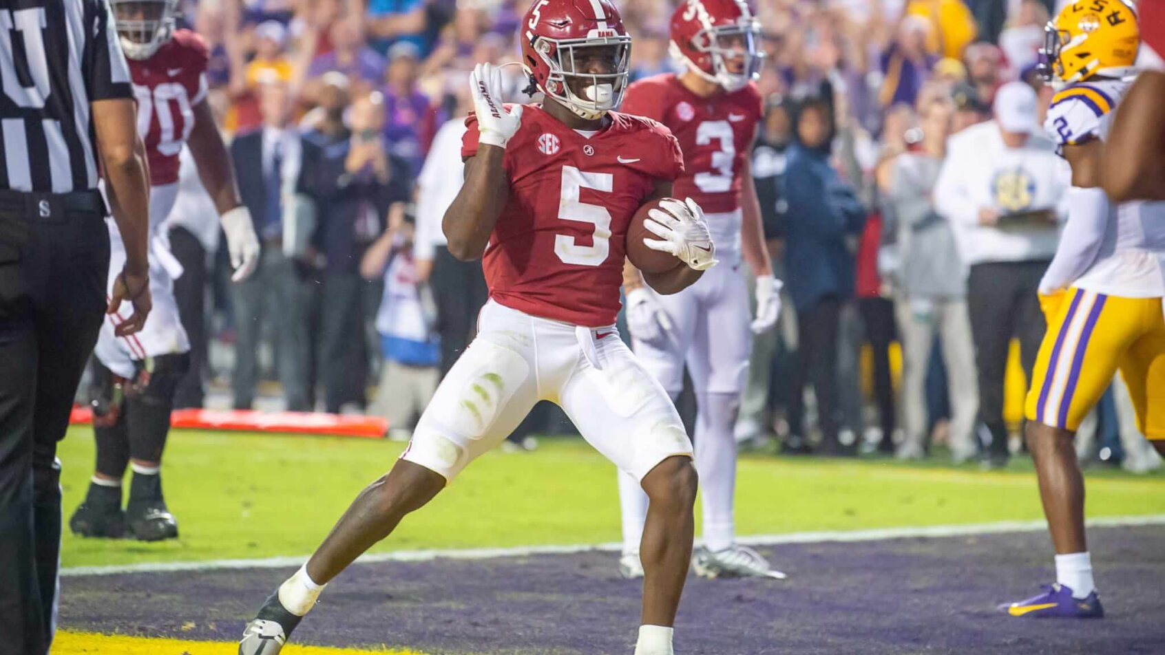 Alabama running back Roydell Williams scoring a TD