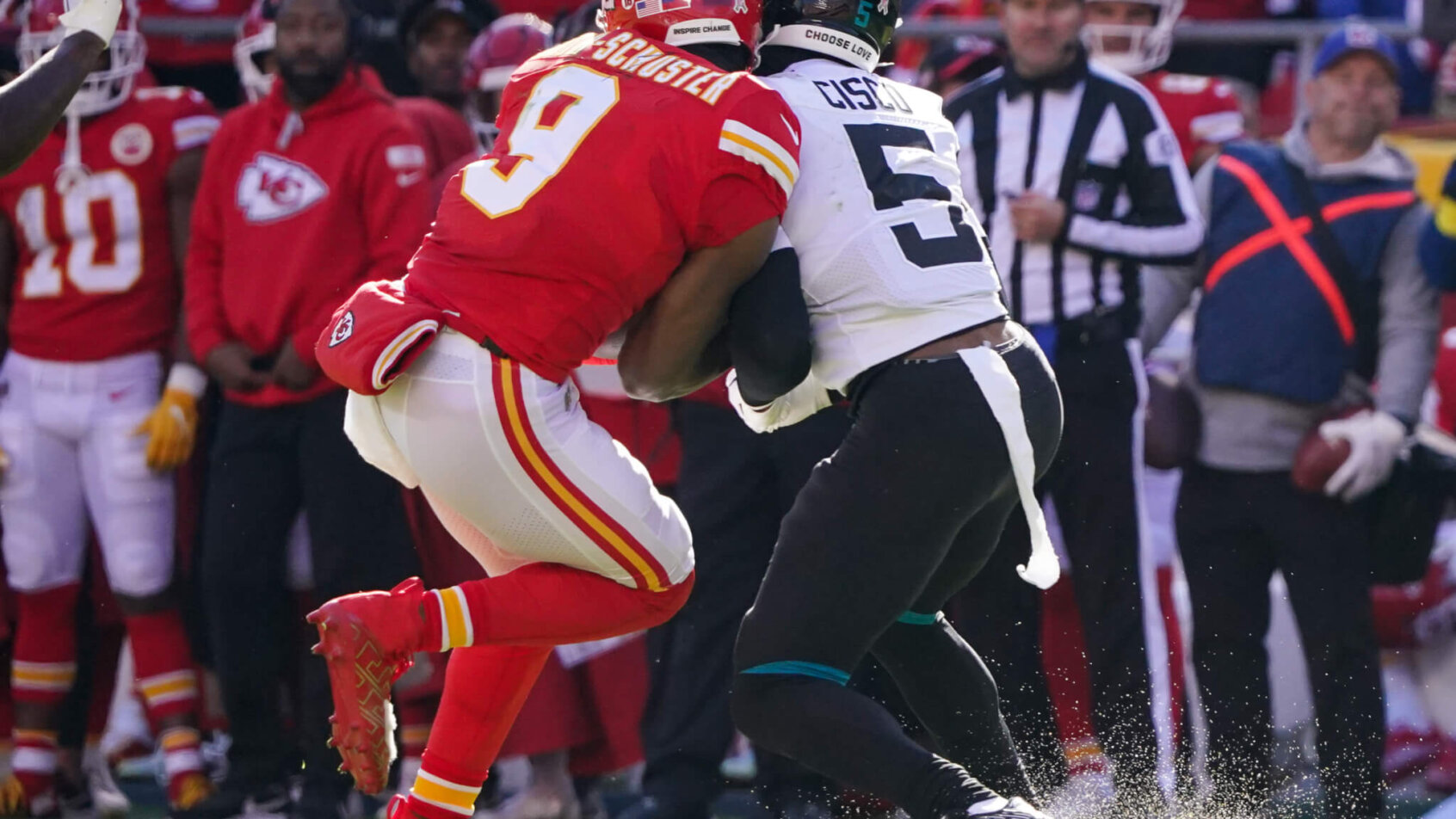 Kansas City Chiefs vs Los Angeles Chargers Inactive and Injury Reports for Sunday Night Football