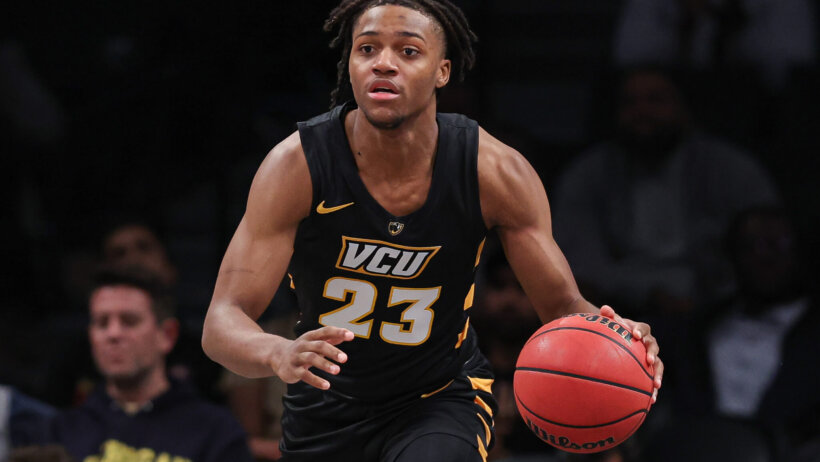 Virginia Commonwealth Rams guard Jayden Nunn brings the ball up the floor