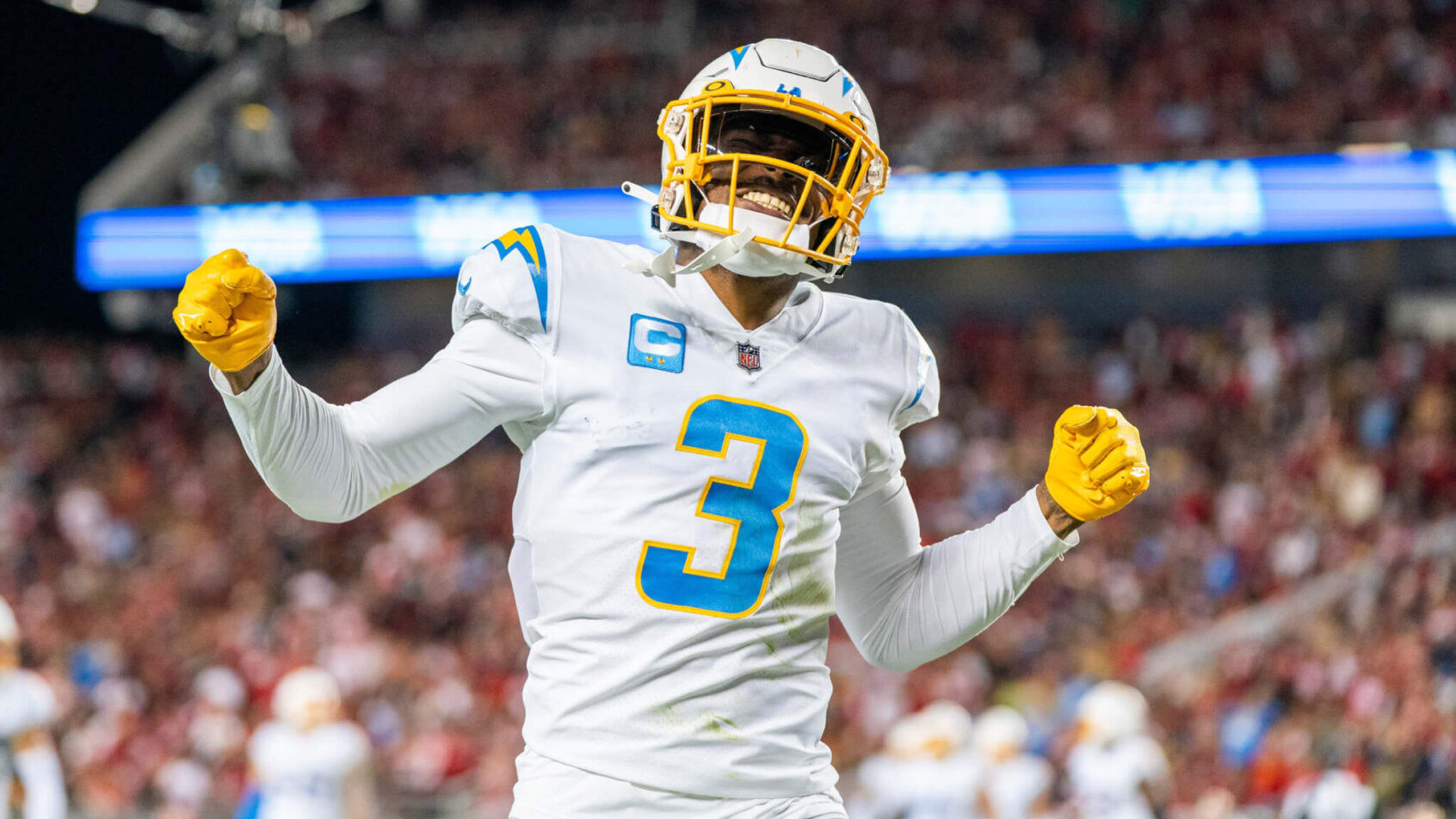 Miami Dolphins vs Los Angeles Chargers Inactive and Injury Reports for Sunday Night Football