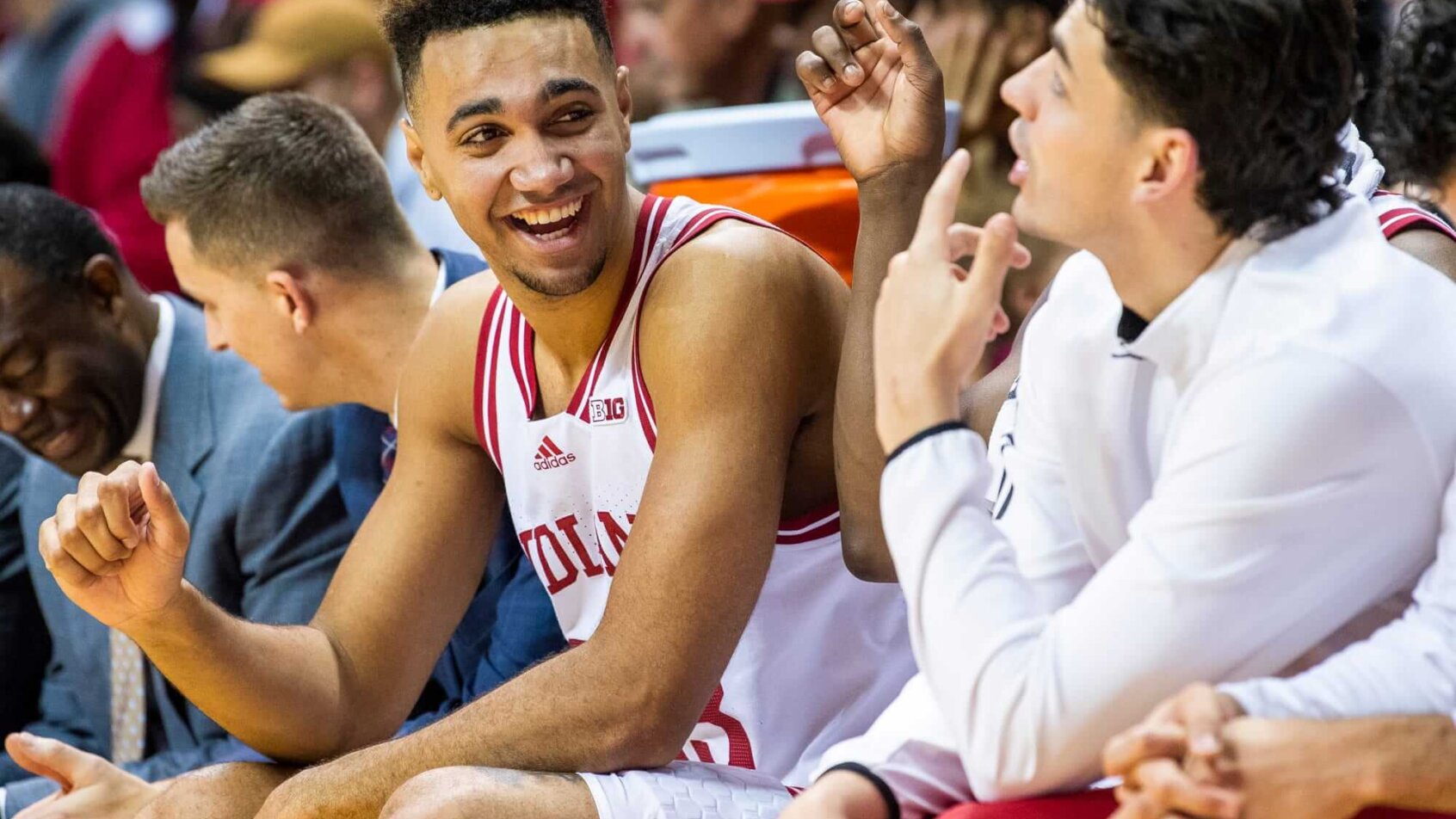 Indiana's Trayce Jackson-Davis talking to Trey Galloway on the bench