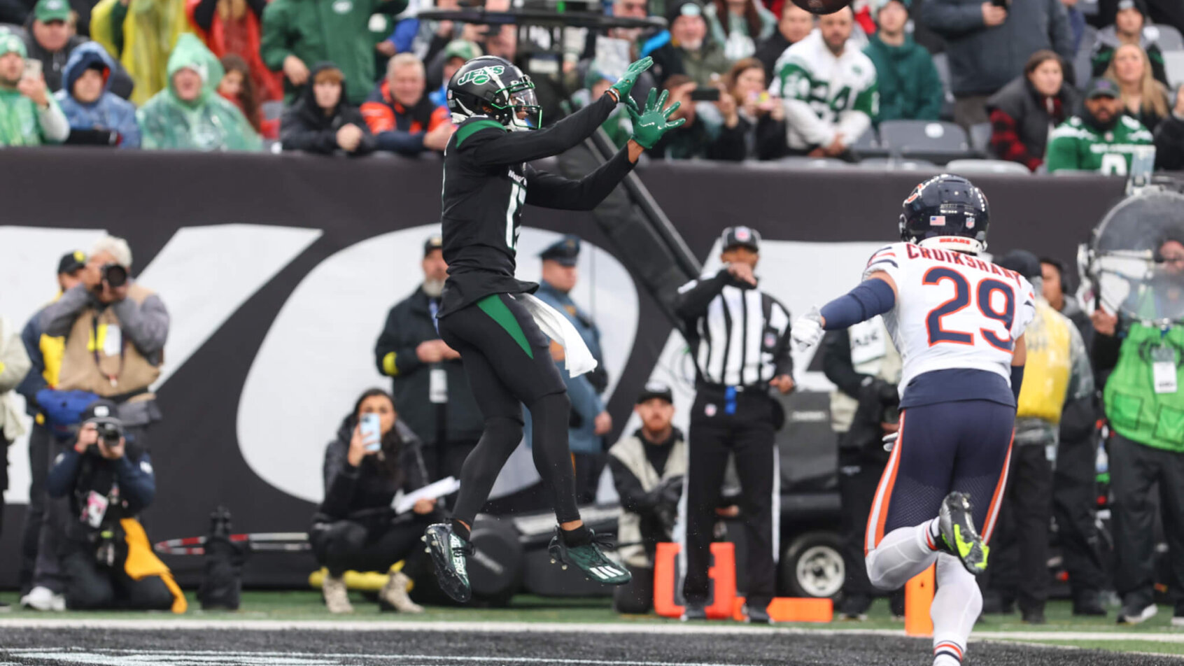 Garrett Wilson TD catch versus Chicago