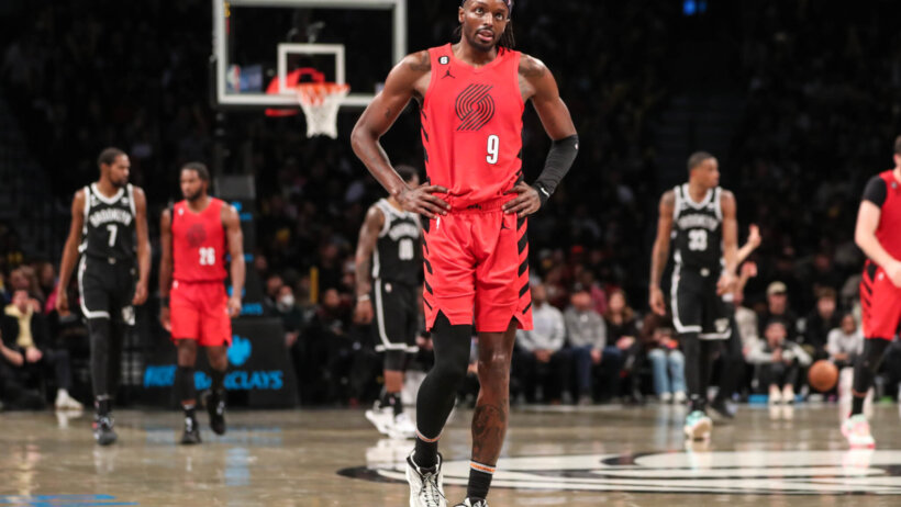 Jerami Grant hands on hips