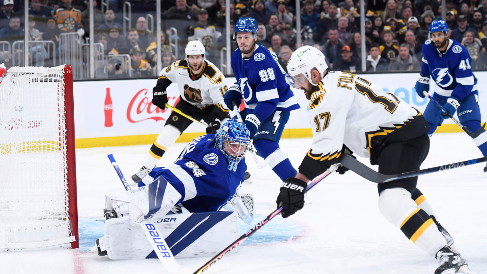 Boston Bruins Nick Foligno taking a shot