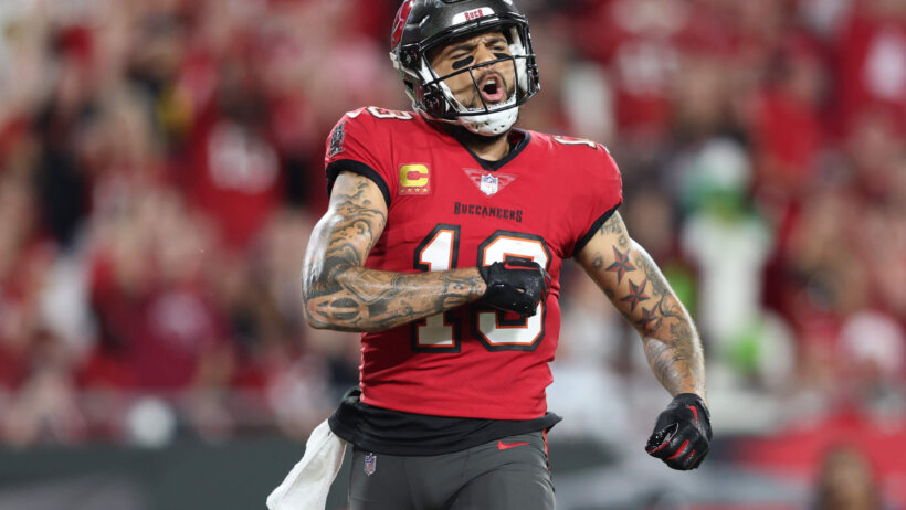 Mike Evans pumped reaction